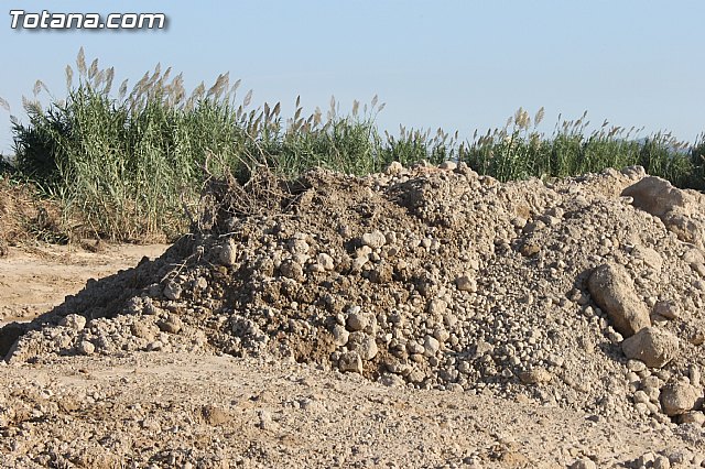 La CHS estudia los daños producidos en el trmino municipal de Totana por el temporal del lluvias torrenciales - 12