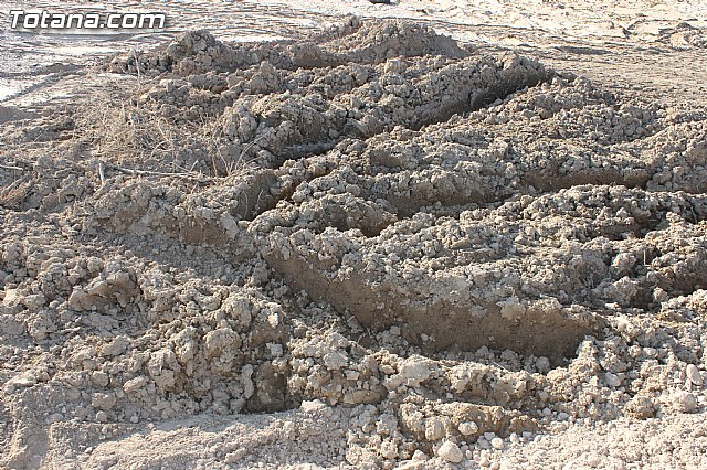 La CHS estudia los daños producidos en el trmino municipal de Totana por el temporal del lluvias torrenciales - 13