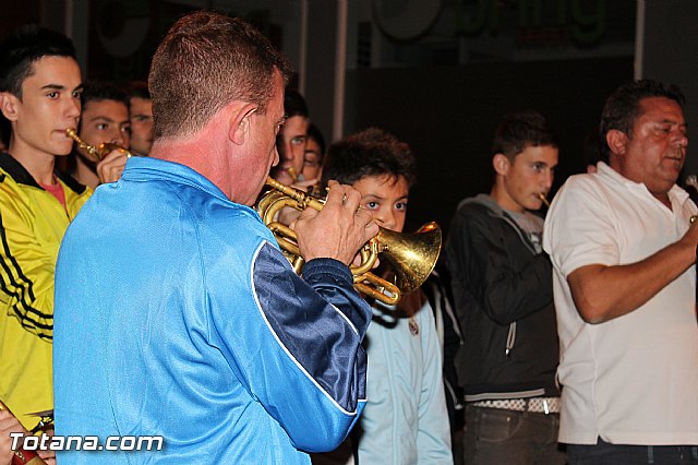 Las actividades organizadas con motivo de las fiestas de San Francisco arrancan con la inauguracin de la hornacina al patrn del barrio - 25
