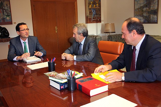 Cerdá traslada al Ministerio de Agricultura el informe de daños provocados por las lluvias en el sector agrario, Foto 1