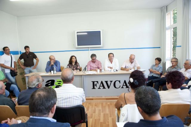 Los responsables municipales recogen las inquietudes de los vecinos - 1, Foto 1