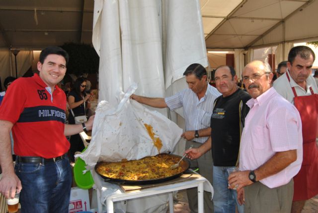 La fiesta de los arroces despidió las fiestas de El Mirador - 1, Foto 1