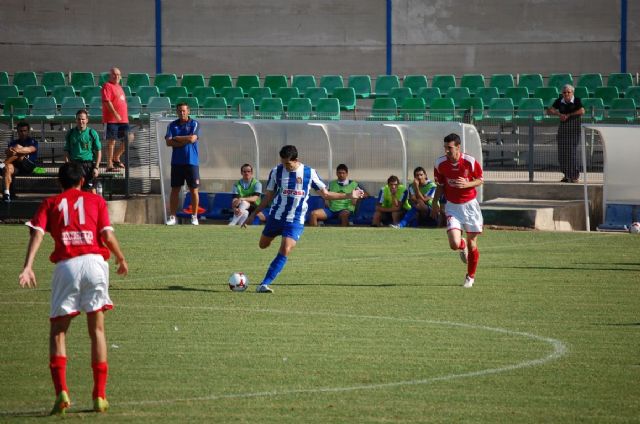 El Águilas desaprovecha sus ocasiones y obtiene su tercera derrota consecutiva - 4, Foto 4