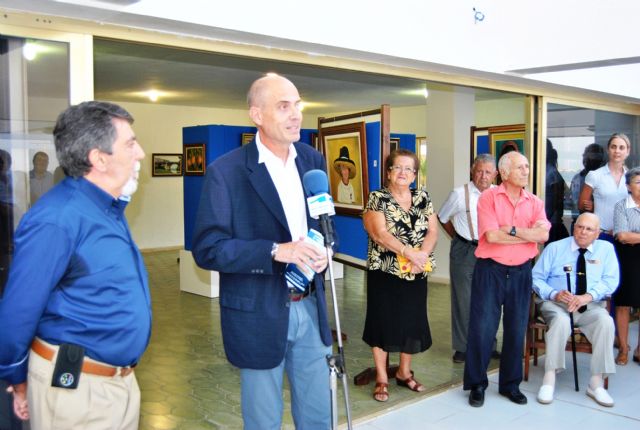 Teodoro Vera expone sus obras figurativas en el Club Náutica de Santiago de la Ribera - 1, Foto 1