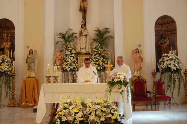 Alguazas festeja a su Patrona la Virgen del Rosario con una ofrenda de los niños nacidos este año en la localidad - 3, Foto 3