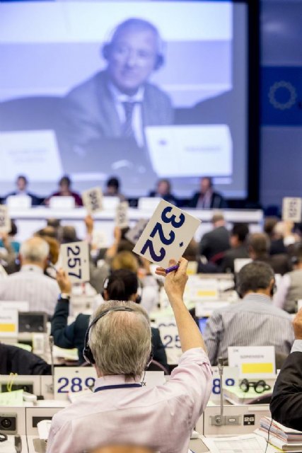 Valcárcel: las regiones europeas deben presionar a los Estados miembros para aprobar cuanto antes un presupuesto para crecer - 3, Foto 3