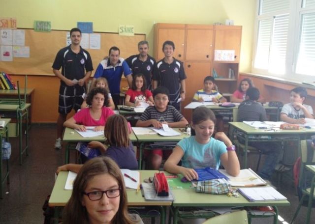 Futsal Cartagena presenta sus escuelas ante los más pequeños - 3, Foto 3