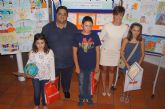 La concejala de Atencin Social y la Peña Barcelonista de Totana hacen entrega de los premios del concurso de dibujo 'La tolerancia, ¿t como la pintas?'