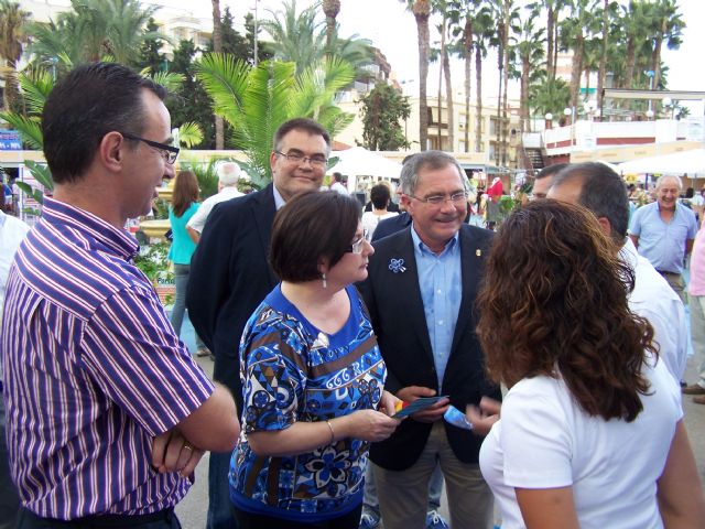 Águilas acoge hasta el próximo domingo la IV Feria Outlet, Mercachollo 2012 - 2, Foto 2