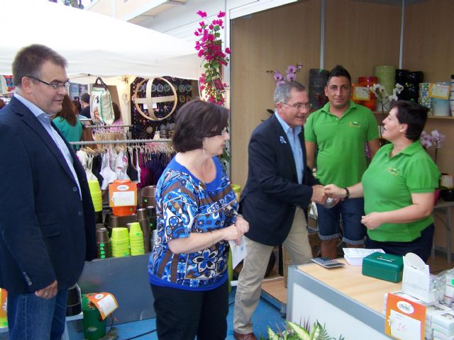 Águilas acoge hasta el próximo domingo la IV Feria Outlet, Mercachollo 2012 - 3, Foto 3