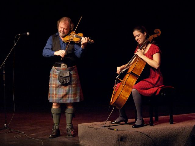 Alasdair Fraser y Natalie Haas, Foto 1