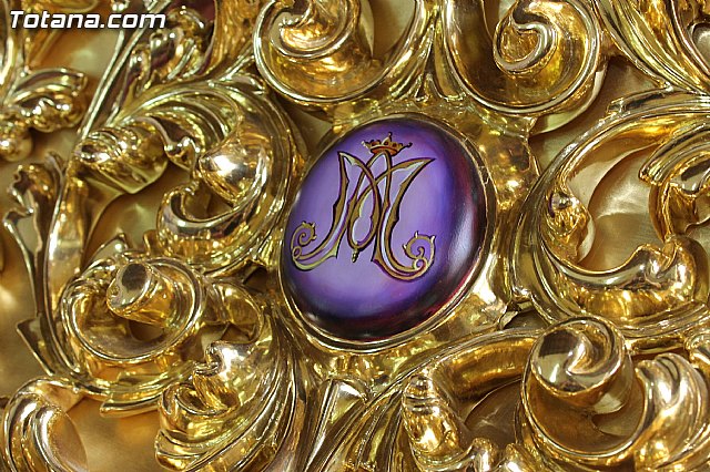 La Hermandad de Nuestra Señora de los Dolores organiz una jornada de puertas abiertas para ver su nuevo trono - 13