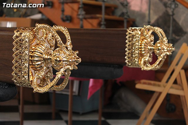 La Hermandad de Nuestra Señora de los Dolores organiz una jornada de puertas abiertas para ver su nuevo trono - 17