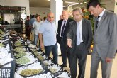 Cerd clausura en Alhama de Murcia la muestra 'Uva de mesa y productos agrarios del Bajo Guadalentn'