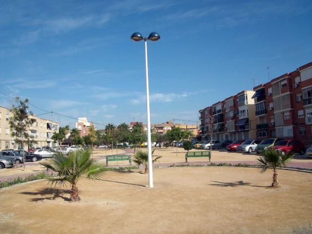 Una plaza de Urbanización Mediterráneo llevará el nombre del Maestro Carmelo Sanz Gomariz - 1, Foto 1