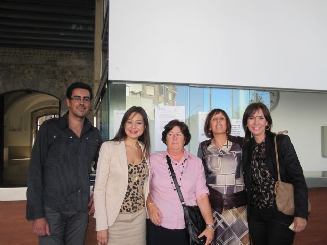Autoridades municipales y mujeres de la localidad participan en las actividades organizadas por Afammer, Foto 2