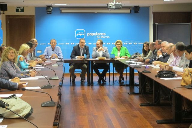 El PP abre un foro de debate para potenciar y mejorar el sistema educativo - 1, Foto 1