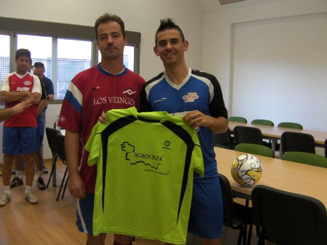 La plantilla realiza un Clinic en Cieza mañana con más de 300 escolares, organizado por AFEMCE - 4, Foto 4