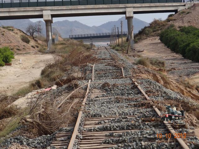 El Ayuntamiento de Águilas llevará a Pleno una moción que pide el arreglo del tramo de vía dañado por las pasadas lluvias torrenciales - 1, Foto 1