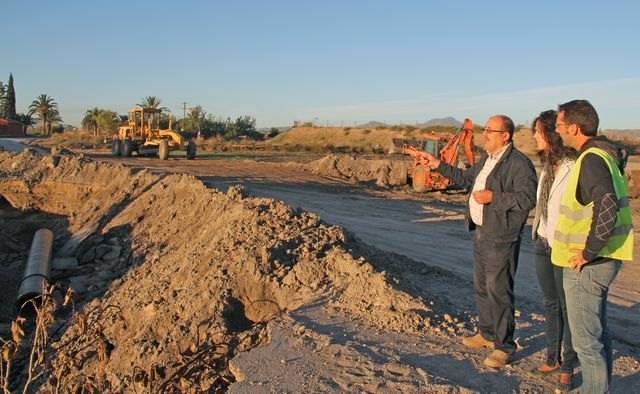 Continúan los trabajos para garantizar la seguridad en más de 100 kilómetros de carreteras y caminos que se vieron afectados por las inundaciones - 1, Foto 1