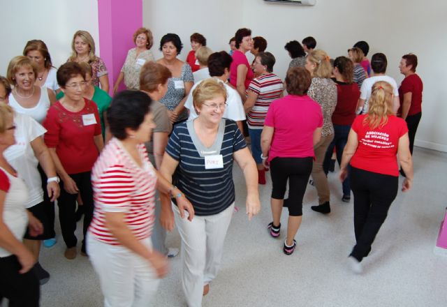 Risoterapia de la mano de la asociación femenina Isabel González torreña - 1, Foto 1