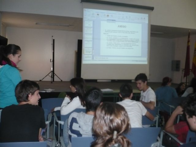 El programa Un libro un ciudad 2012 dedicado a la obra 1969 de Tristante llega a los estudiantes de bachillerato - 1, Foto 1