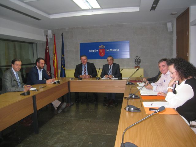 Continuan los trabajos en la comisión de Portmán - 1, Foto 1