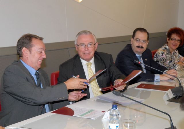 La Clínica Oftalmológica Centrofama colaborará en proyectos de investigación de la Universidad de Murcia - 3, Foto 3