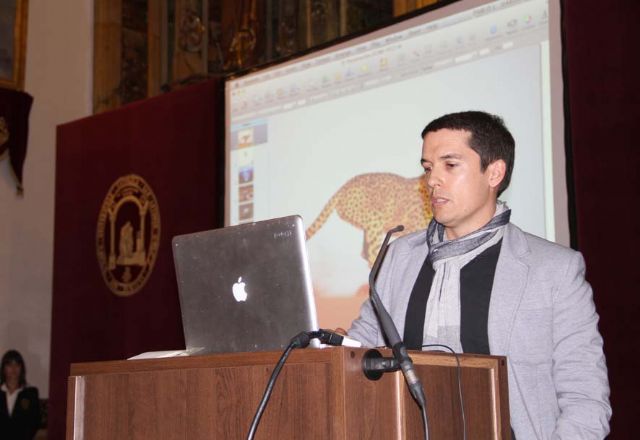 El compositor, y voz del grupo musical Maldita Nerea, en la UCAM - 1, Foto 1