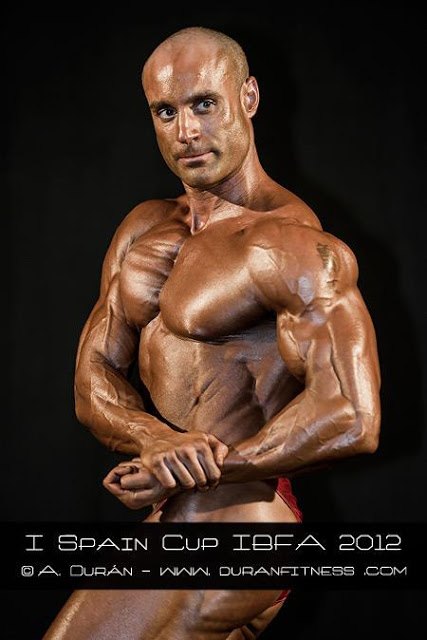 Miguel Ángel Ramírez Acosta, campeón talla media y campeón absoluto de la I Spain Cup IBFA 2012 celebrado en Torre-Pacheco - 2, Foto 2