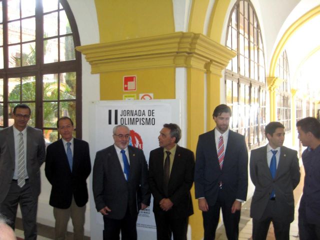 El Alcalde asiste a la apertura de las Jornadas de Olimpismo en la UCAM - 2, Foto 2