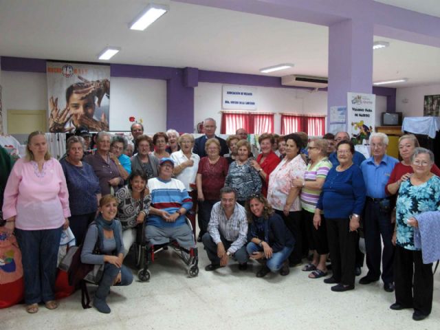 Semana Cultural de personas Mayores en la Barriada Virgen de la Caridad - 3, Foto 3