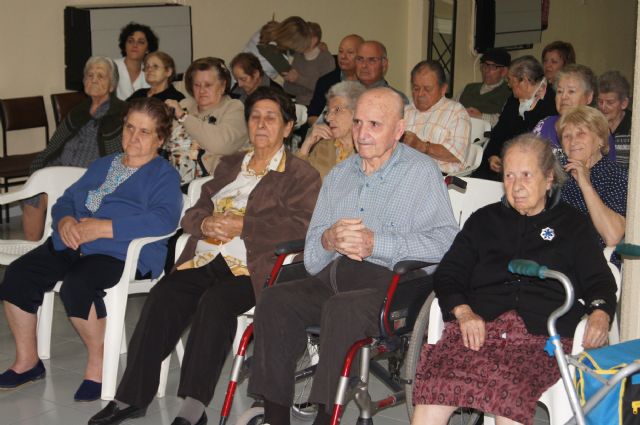 El Servicio de Estancias Diurnas para personas con Alzheimer celebra su V Aniversario - 4, Foto 4