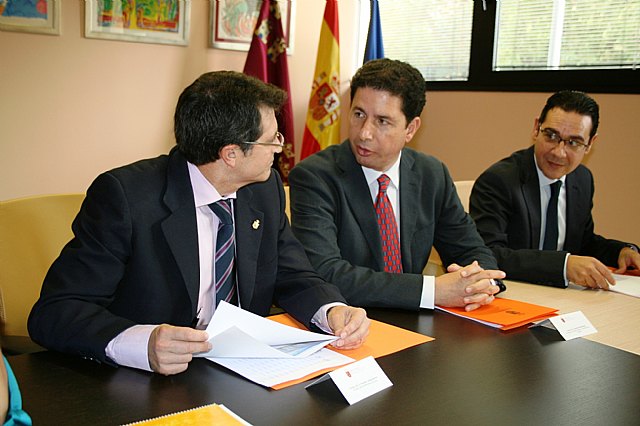 La Comisión Mixta aprueba más de 1,2 millones euros en ayudas para paliar los daños del terremoto de Lorca - 2, Foto 2