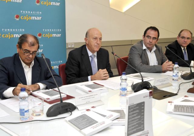 La revista de microfinanzas dedica su segundo número a la banca social de México - 3, Foto 3