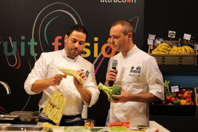 Sergio Pérez y Rodrigo de la Calle, mano a mano, Brocoliando con +Brócoli en Fruit Attraction 2012 - 1, Foto 1