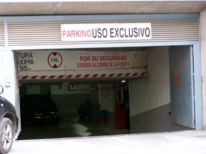 El PSOE pide a Tamayo que aclare si planea la venta del aparcamiento de la esquina del Convento - 1, Foto 1