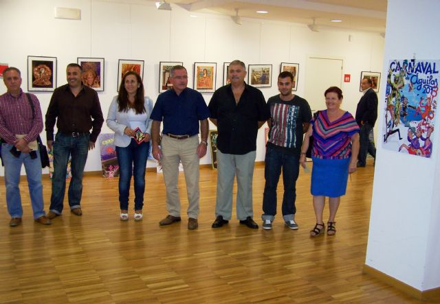 El Aula de CajaMurcia acoge una exposición de fotografías y carteles del Carnaval de Águilas - 1, Foto 1