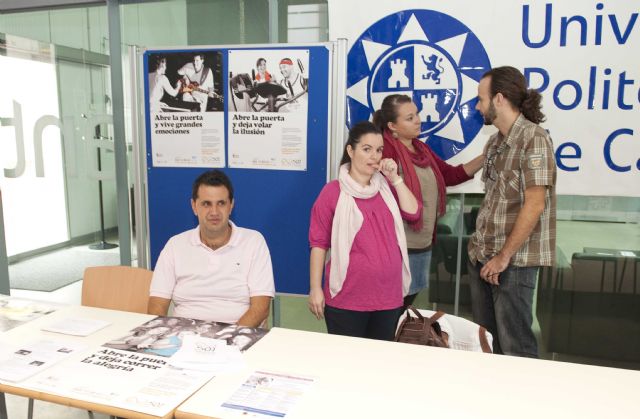La universidad da la bienvenida a sus alumnos con una jornada de voluntariado - 1, Foto 1