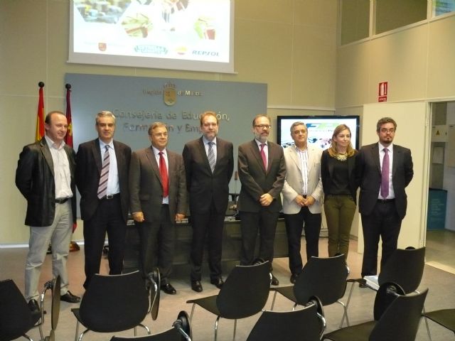 Estrella de Levante y la consejeria de Cultura firman un acuerdo para colaborar en el ciclo formativo de formacion profesional en nuestra region - 2, Foto 2