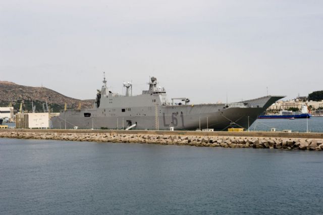 Barreiro ofrece Cartagena para entregar la bandera de combate al Juan Carlos I - 1, Foto 1