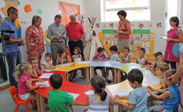El Proyecto educativo PequeCultura de Puerto Lumbreras es premiado como Buenas Prácticas Municipales 2012 por UNICEF - 2, Foto 2