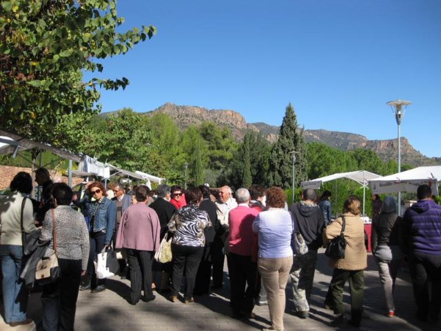 xito de pblico en el Mercadillo Artesano de La Santa celebrado el ltimo fin de semana de octubre - 20