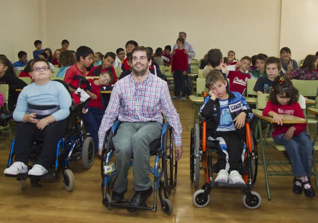 Más de 200 estudiantes participan en el proyecto Experiencias Paralímpicas - 2, Foto 2