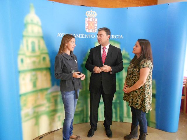 Más de 900 escolares aprenden seguridad vial a través de una comedia musical - 1, Foto 1