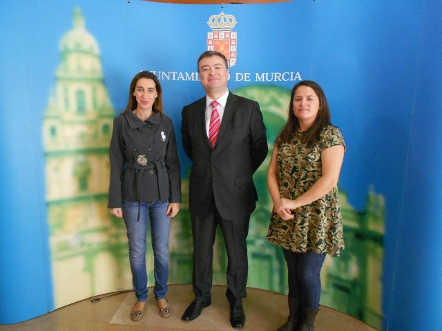 Más de 900 escolares aprenden seguridad vial a través de una comedia musical - 2, Foto 2