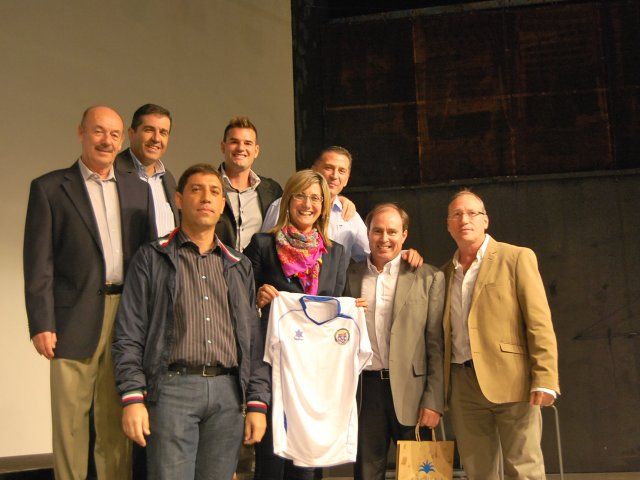 El pasado viernes día 26 de Octubre tuvo lugar en el Cine de Verano el acto de presentación del Archena Fútbol Club - 2, Foto 2