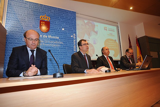 La Comunidad anima a presentar proyectos innovadores sobre eficiencia energética al Fondo Emprendedores Repsol - 1, Foto 1