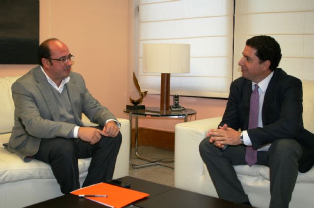 El Alcalde se reúne con el consejero de Agricultura y Agua y con el consejero de Obras Públicas y Ordenación del Territorio - 2, Foto 2