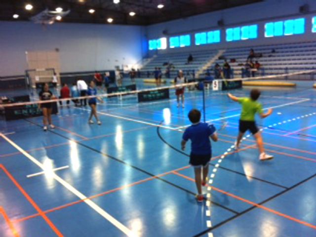 Las futuras estrellas del bádminton regional se lucen en Las Torres de Cotillas - 2, Foto 2